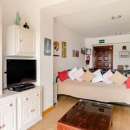 Casa De Las Flores - Apartamento Con Jardin Privado Frente A La Playa De Comillas Buitenkant foto