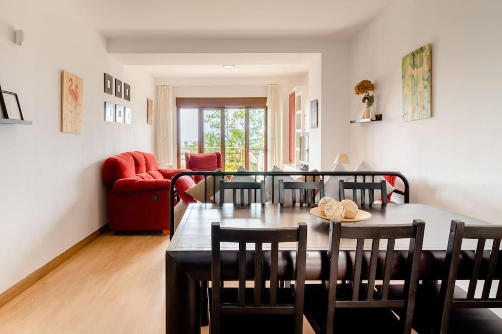Casa De Las Flores - Apartamento Con Jardin Privado Frente A La Playa De Comillas Buitenkant foto