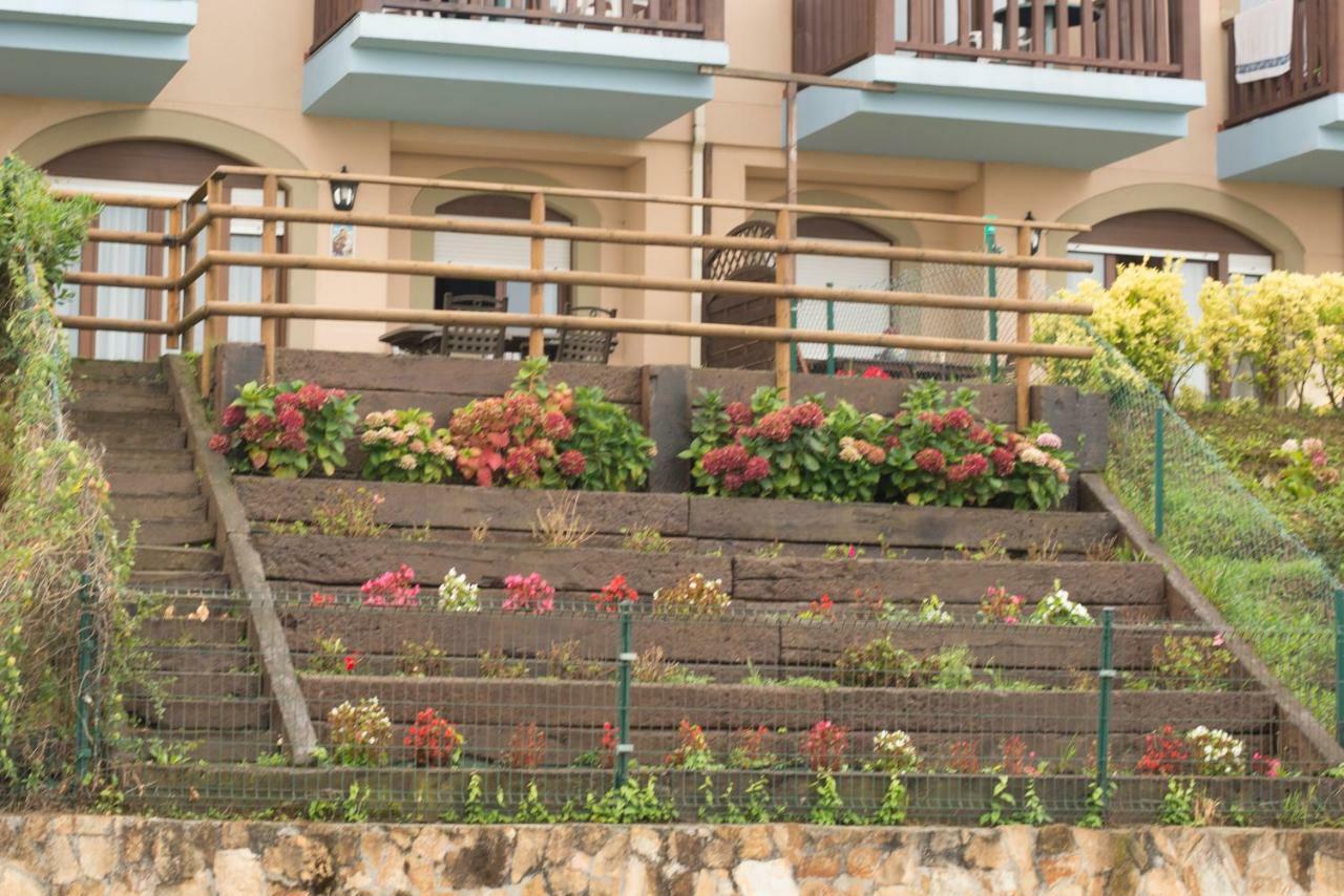 Casa De Las Flores - Apartamento Con Jardin Privado Frente A La Playa De Comillas Buitenkant foto