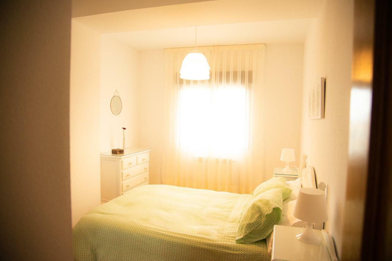 Casa De Las Flores - Apartamento Con Jardin Privado Frente A La Playa De Comillas Buitenkant foto